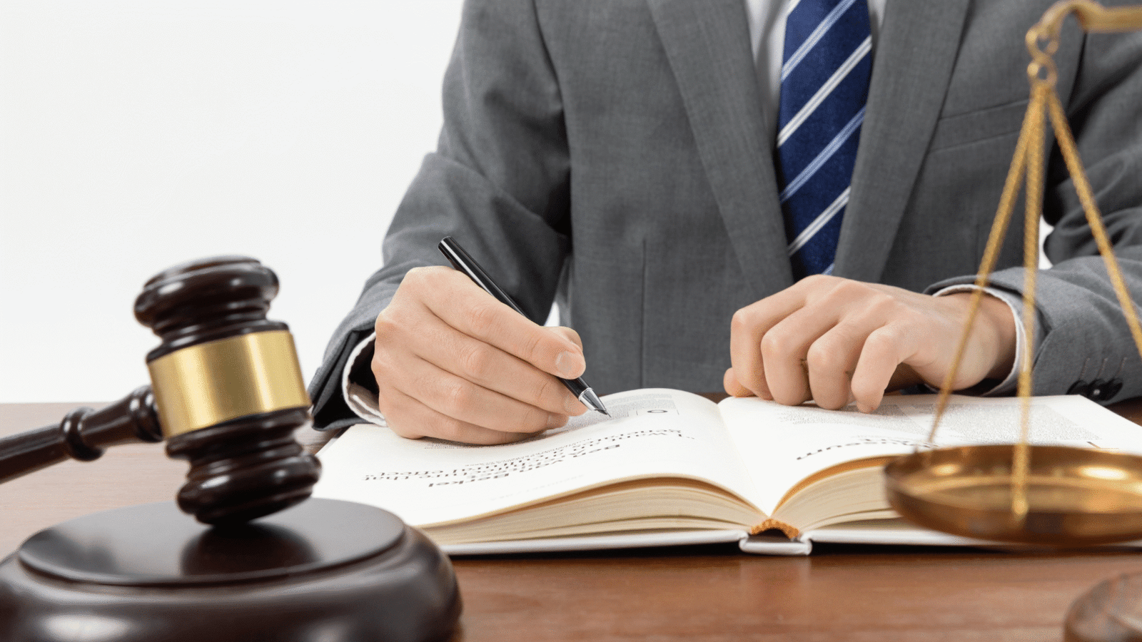 Descubre las principales diferencias entre Amparo Directo e Indirecto